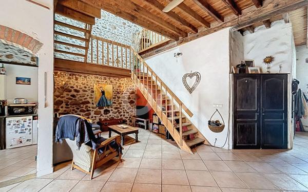 Maison à vendre    4 pièces •  Ortaffa