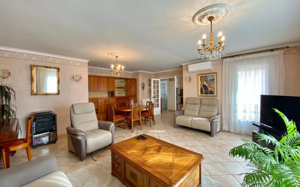 Maison à vendre    4 pièces •  Nîmes