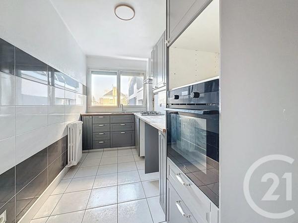 Appartement F3 à vendre  3 pièces - 61,81 m 2   VILLENEUVE LE ROI  - 94