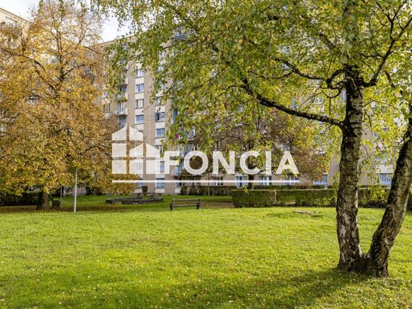 À vendre Appartement 5 pièces 85.04 m² - Saint-martin-d'hères 38400