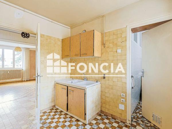 À vendre Appartement 5 pièces 85.04 m² - Saint-martin-d'hères 38400