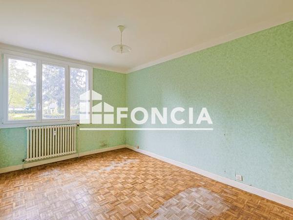 À vendre Appartement 5 pièces 85.04 m² - Saint-martin-d'hères 38400