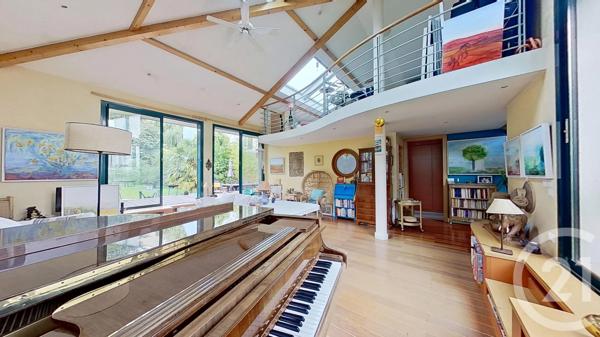 Maison à vendre  8 pièces - 232,13 m 2   ST MAURICE  - 94
