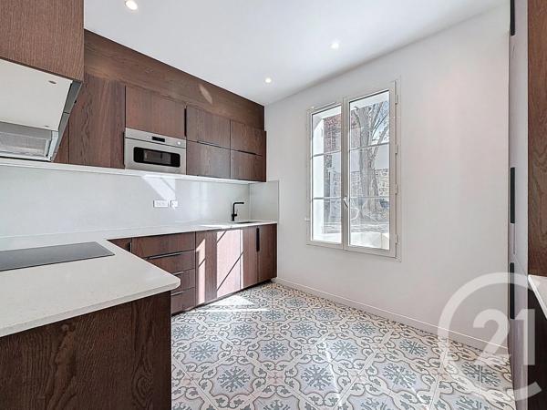 Maison à vendre  8 pièces - 232,13 m 2   ST MAURICE  - 94