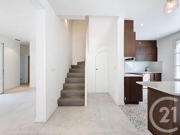 Maison à vendre  8 pièces - 232,13 m 2   ST MAURICE  - 94