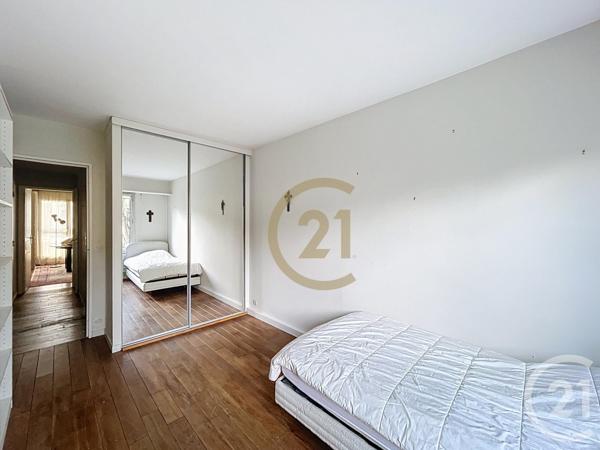 Appartement F5 à vendre  5 pièces - 110,78 m2 LE CHESNAY - 78