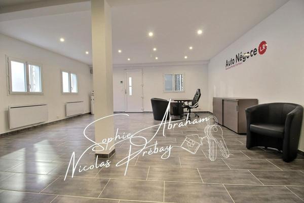 Local d'activité avec entrepôt et bureaux