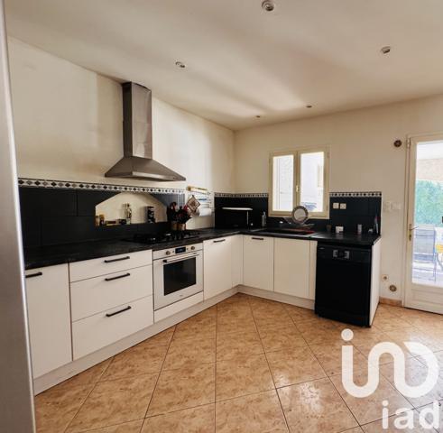 Maison à vendre 6 pièces 166 m² Vias