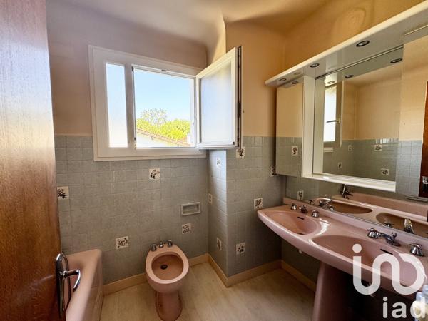 Maison à vendre 6 pièces 160 m² Mandres-les-Roses