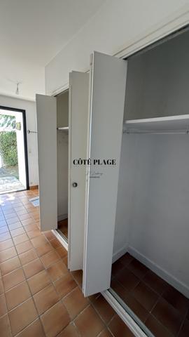 MAISON 4 PIECES - 3 CHAMBRES- PROCHE CENTRE-VILLE ET PLAGES- GARAGE - AU PRIX DE 399 000 € FAI