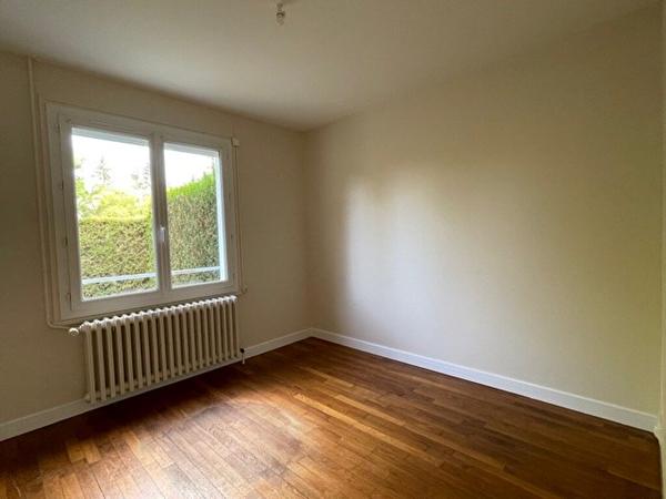 Maison LOURY 4 pièce(s) 76 m2