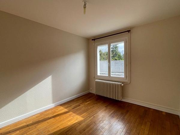 Maison LOURY 4 pièce(s) 76 m2