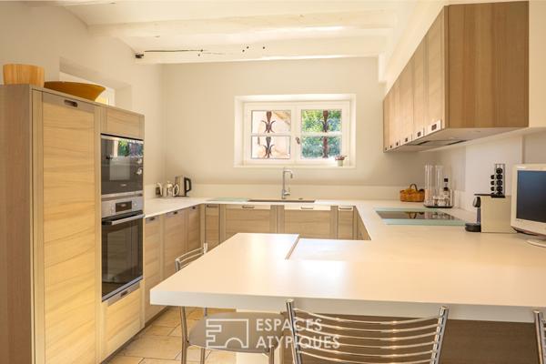 Mas Bourgeois en Position Dominante