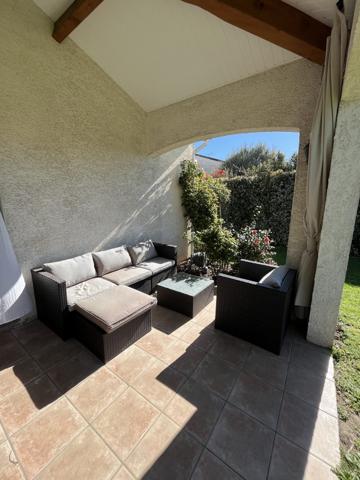 VILLA AVEC GRAND JARDIN SAINT-SIMON