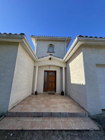 VILLA AVEC GRAND JARDIN SAINT-SIMON
