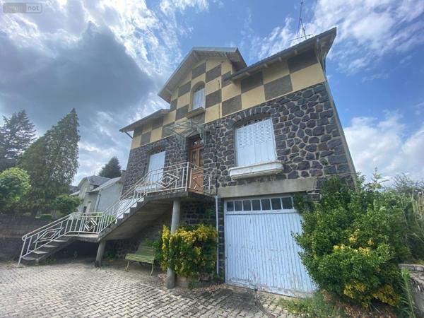 Maison à vendre à Ally dans le Cantal (15700), ref : 15060/1082