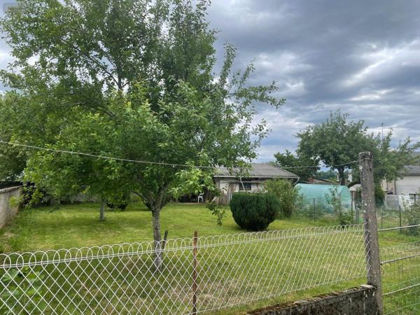 Maison à vendre à Ally dans le Cantal (15700), ref : 15060/1082