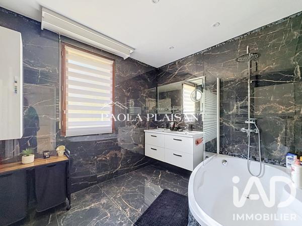 Maison à vendre 7 pièces 243 m² Villeparisis