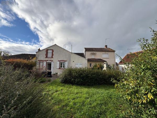 Maison à vendre à Chaillac dans l'Indre (36310), ref : 037/2631
