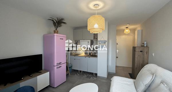 À vendre Studio 18 m² - Bormes-les-mimosas 83230