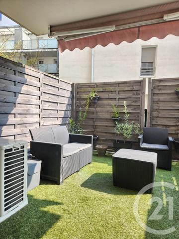 Appartement F3 à vendre  3 pièces - 70,15 m2 VAULX EN VELIN - 69