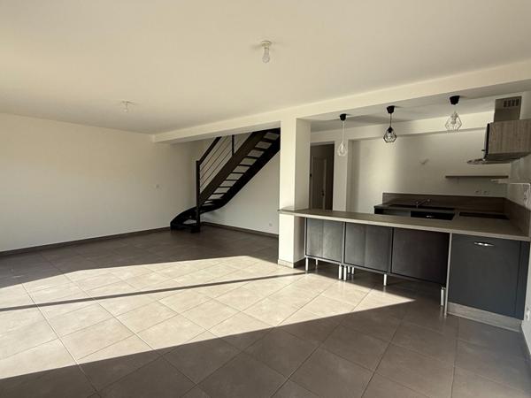 BATIGNOLLES MAISON RECENTE 4 CHAMBRES + GARAGE