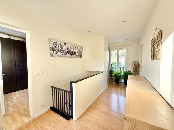 Maison 4 pièces - 149 m² Exclusivité efficity