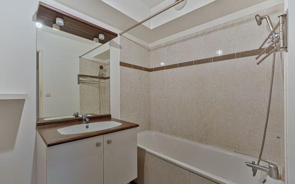 Appartement à vendre    2 pièces • 48 m2 Vigneux-sur-Seine