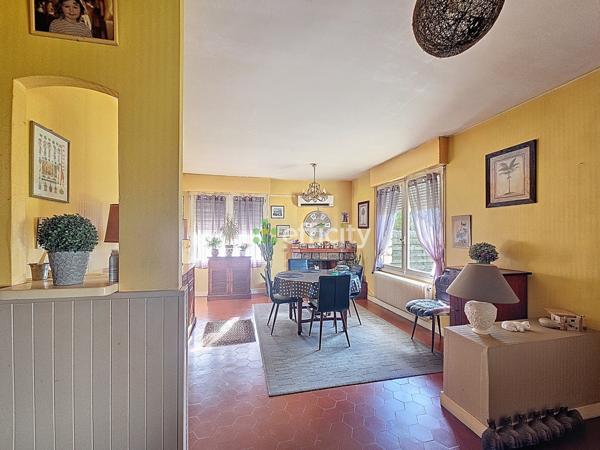 Maison 9 pièces - 175 m² Exclusivité efficity