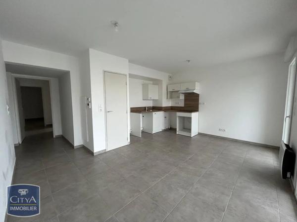 Appartement à louer 3 pièces 60.81m² Avignon (84000)