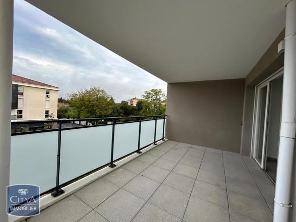 Appartement à louer 3 pièces 60.81m² Avignon (84000)