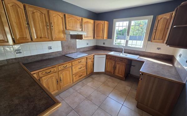 Maison à louer    4 pièces • 96 m2 Puisserguier