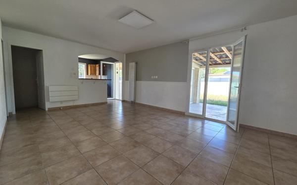 Maison à louer    4 pièces • 96 m2 Puisserguier