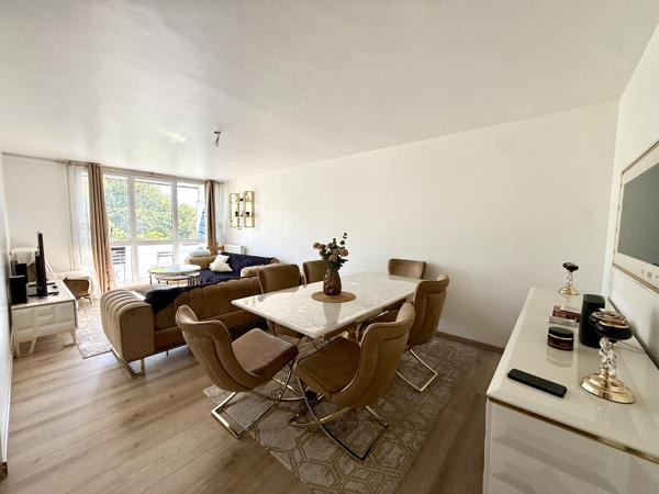 Appartement 5 Pièces avec 2 balcons