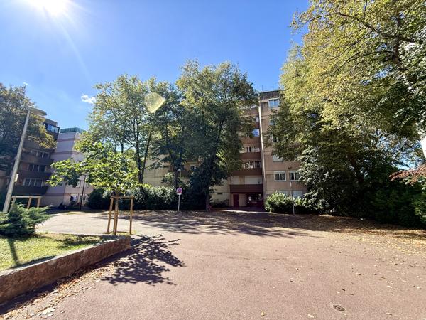 Appartement 5 Pièces avec 2 balcons