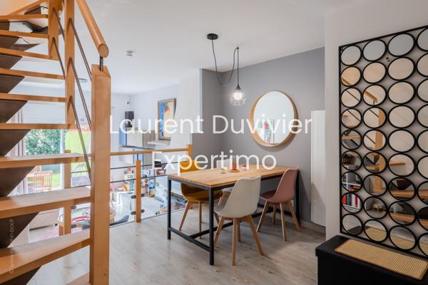 Bois-d'Arcy (78390) Maison rénovée avec jardin exposé plein sud, 3 chambres, décoration contemporaine, aucun travaux.