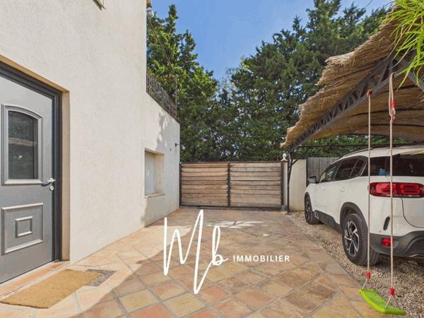 OLLIOULES AUX PORTES DE SANARY – MAISON RÉNOVÉE AVEC PISCINE – 3 CHAMBRES – 642 000 € FAI