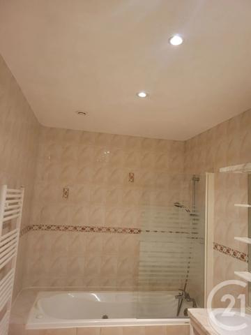 Appartement F2 à vendre  2 pièces - 49,70 m 2   COUBRON  - 93