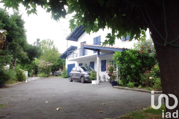 Maison à vendre 7 pièces 191 m² Saint-Pierre-d'Irube