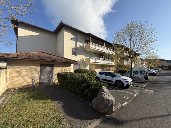 Appartement
                                                                                                                                                                                                                                                                                                                        2 pièce(s)                                                                                                                                                                                                          1 chambre(s)                                                                                                                                                                                                          48  m²