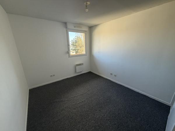 Appartement
                                                                                                                                                                                                                                                                                                                        2 pièce(s)                                                                                                                                                                                                          1 chambre(s)                                                                                                                                                                                                          48  m²