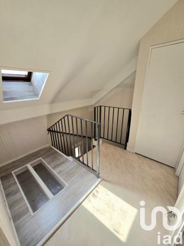 Maison 4 pièces de 80 m² à Bélâbre (36370)