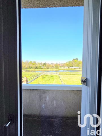 Maison 4 pièces de 80 m² à Bélâbre (36370)