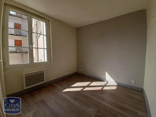 Appartement à louer 4 pièces 79.5m²