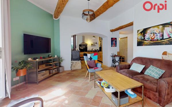 Maison à vendre    6 pièces •  Mallemort