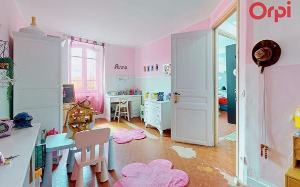 Maison à vendre    6 pièces •  Mallemort