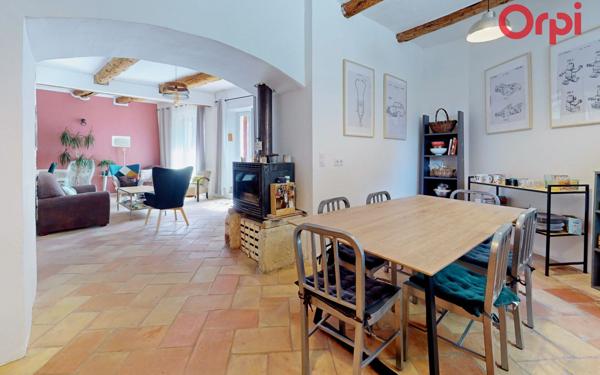 Maison à vendre    6 pièces •  Mallemort