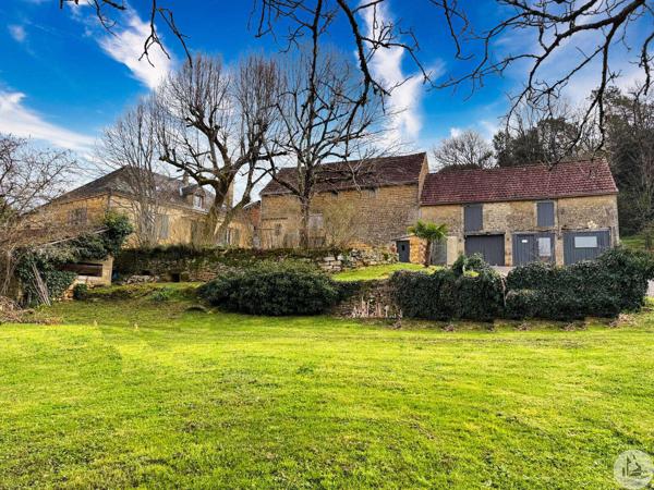 Ancienne ferme rénovée à moins de 4 km de Sarlat