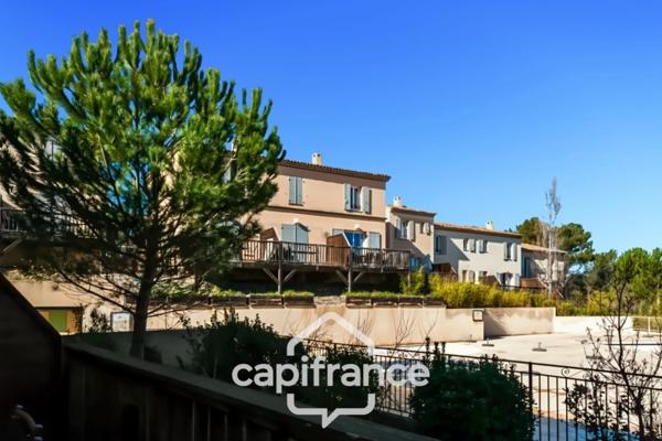 DOMAINE DE PONT ROYAL, BASTIDON climatisé et  meublé , 3 vraies chambres de  62 m2 avec vue dégagée,  piscine Résidentielle, emplacement  pour le véhicule