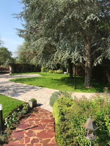 Maison Sandillon 7 pièce(s) 166 m2